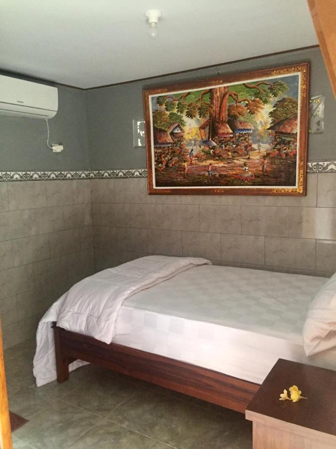 Raditya Homestay Mambat Екстериор снимка