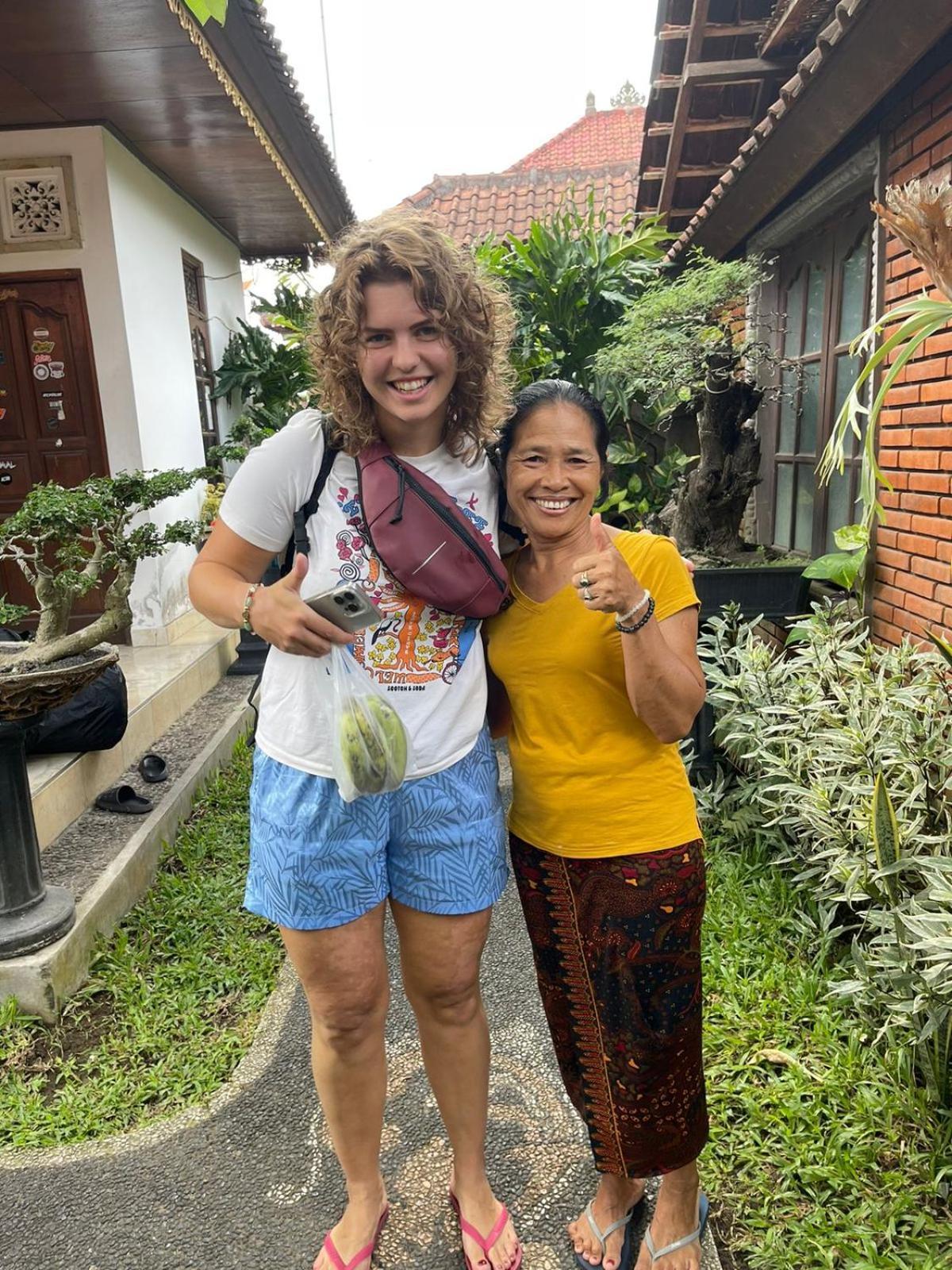 Raditya Homestay Mambat Екстериор снимка